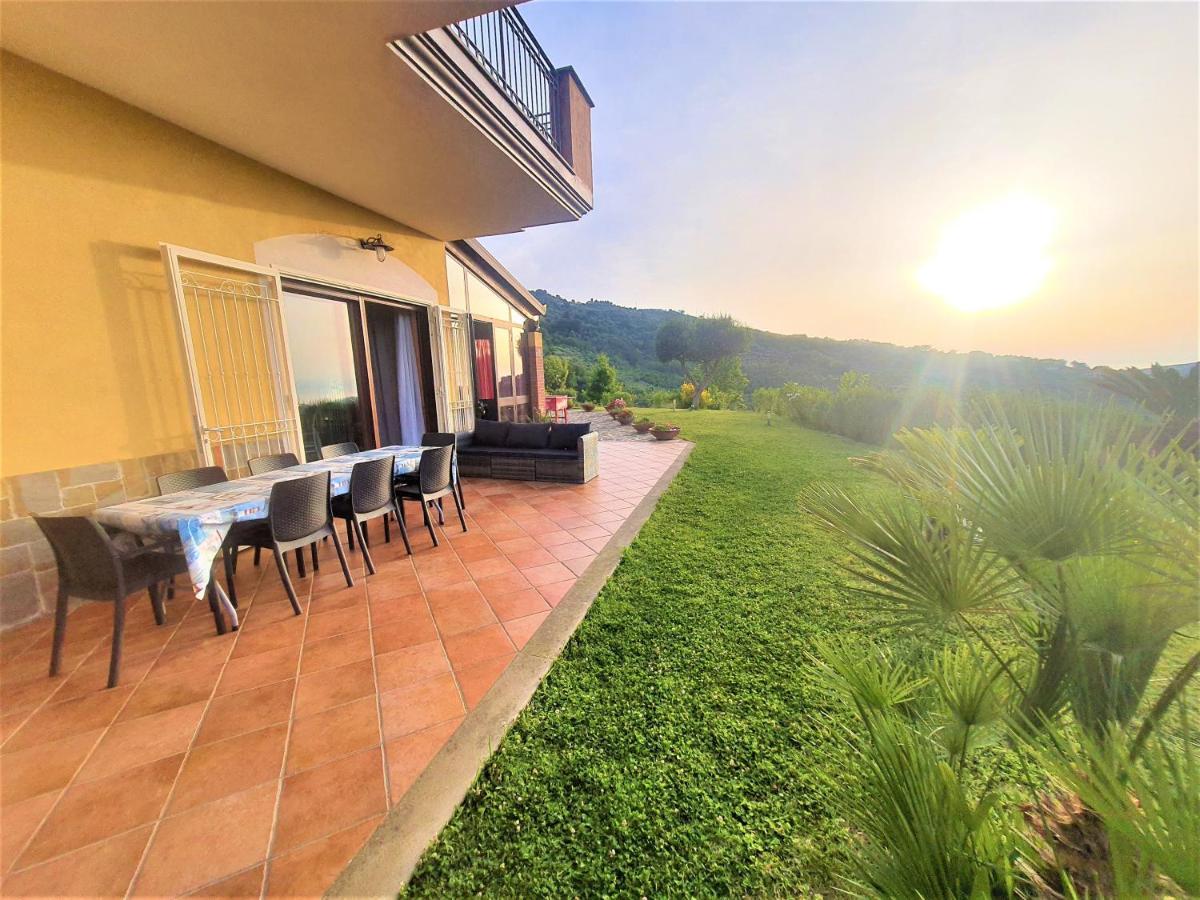 Casa Vacanza Villa Aurora Laureana Cilento Exterior foto